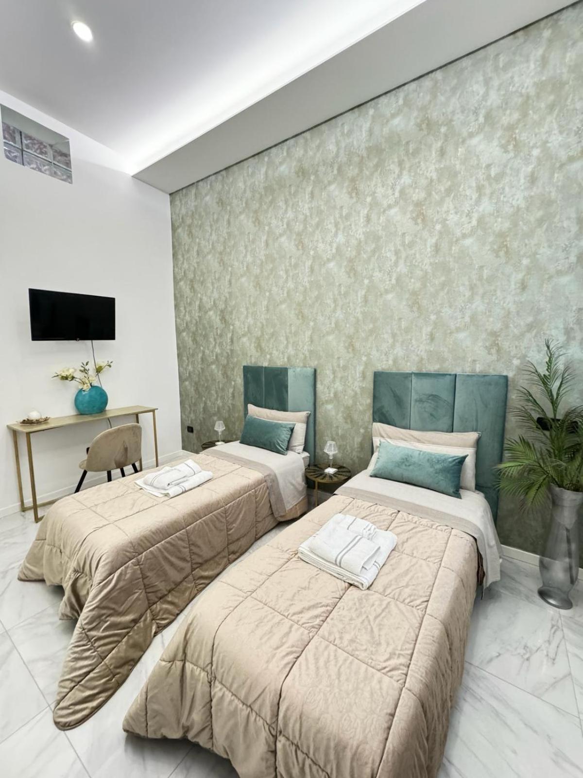 Tommy'S Apartment Pompei Luaran gambar