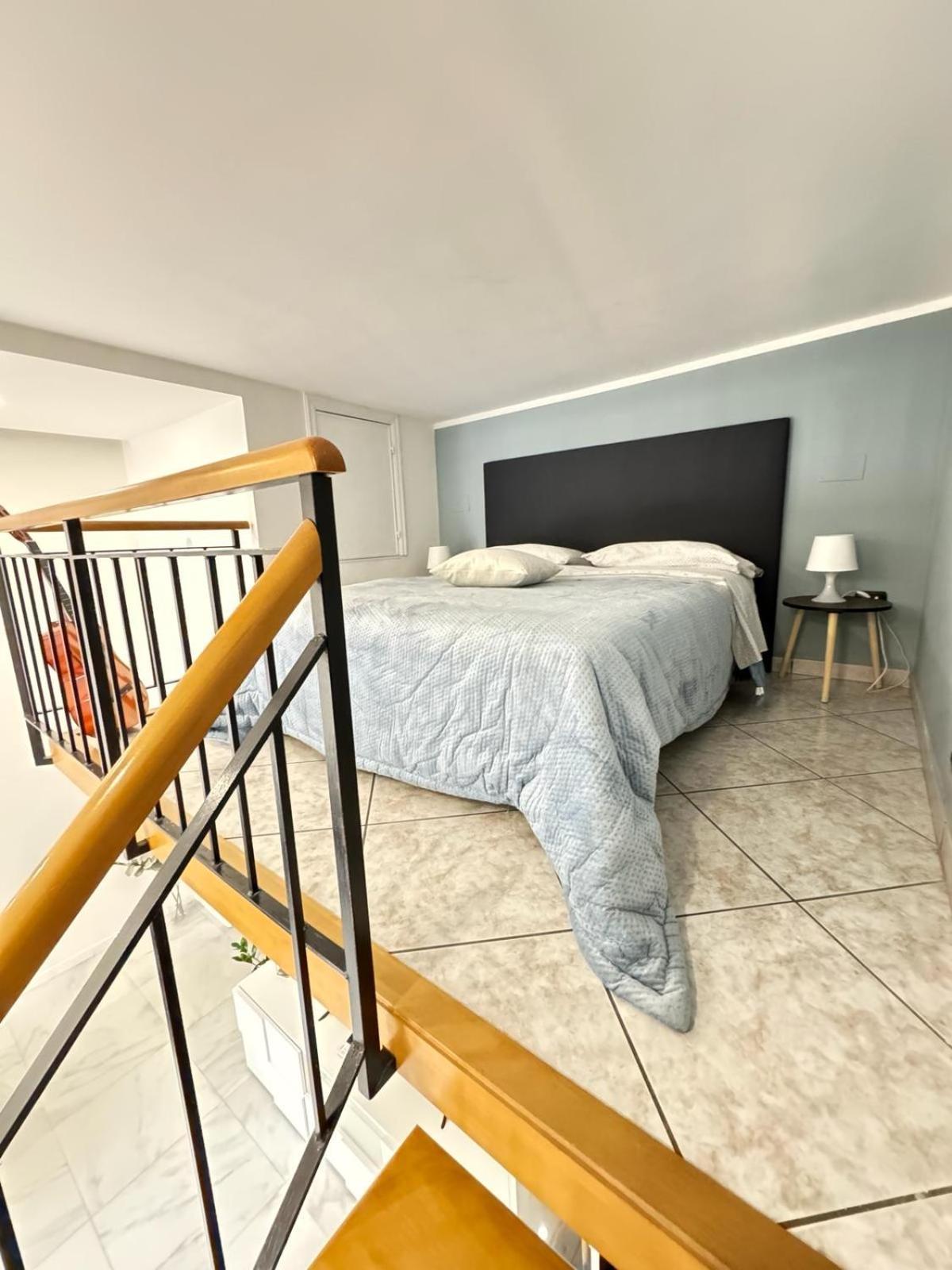 Tommy'S Apartment Pompei Luaran gambar