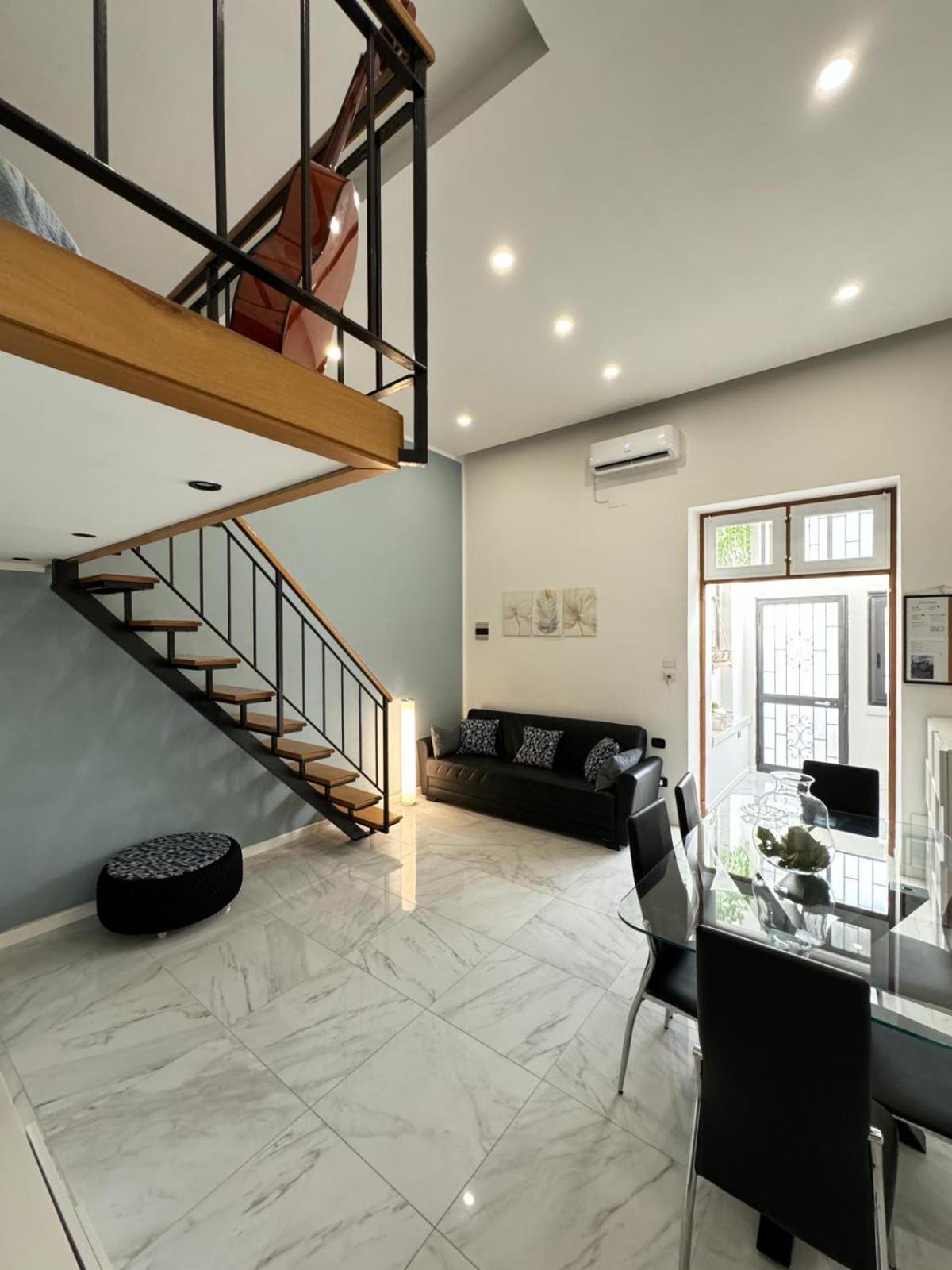 Tommy'S Apartment Pompei Luaran gambar