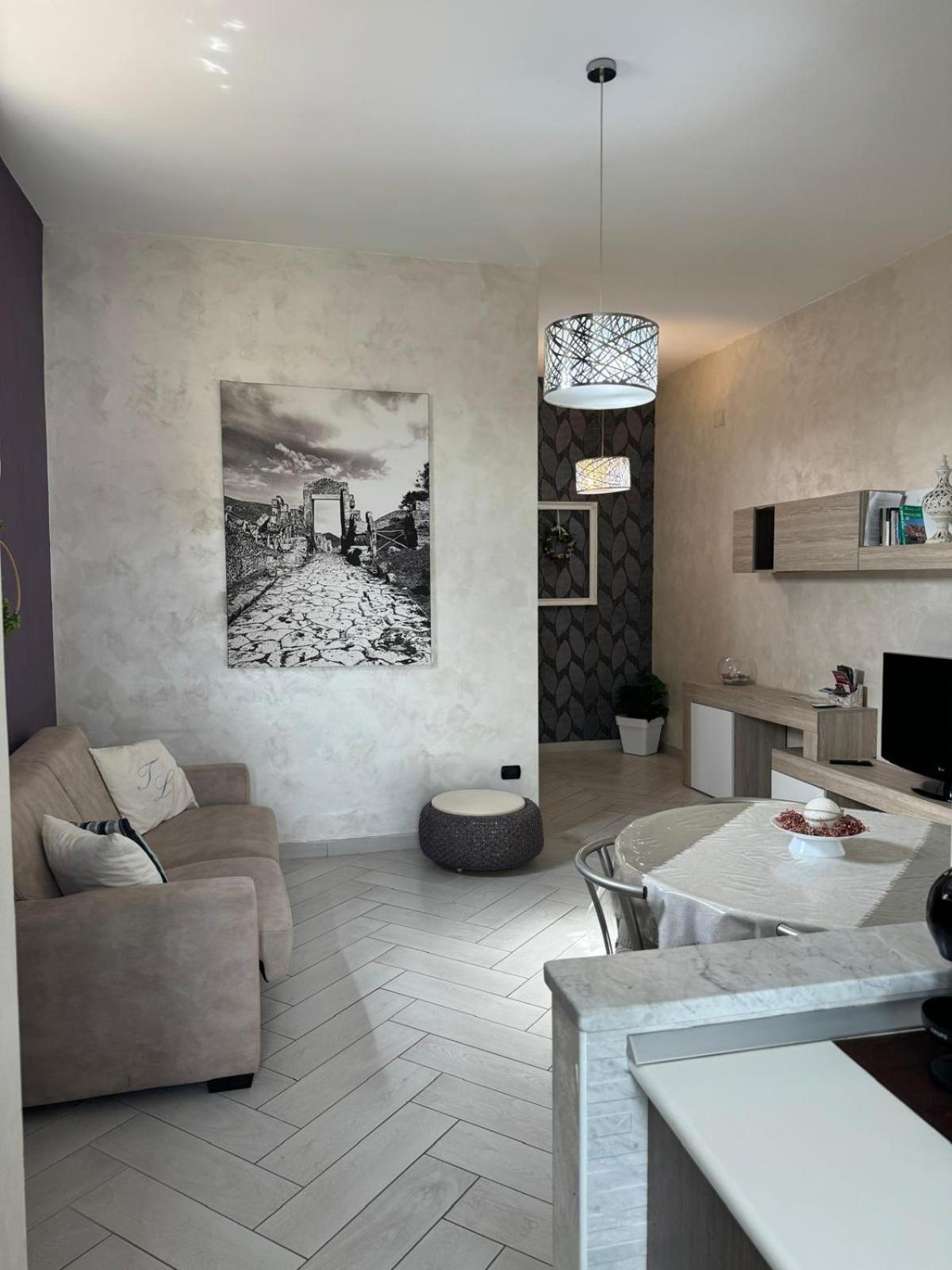 Tommy'S Apartment Pompei Luaran gambar